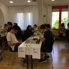 57A7F0F7-B77B-405C-9ECA-287DAA455F03