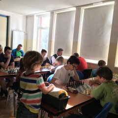 3F300356-B280-498C-970D-5D42C0B1AD94