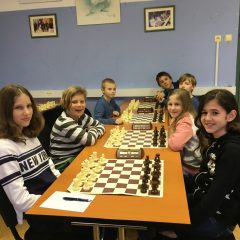 8BCE787A-AD86-41AA-B74E-6E2AEBFC2FAA